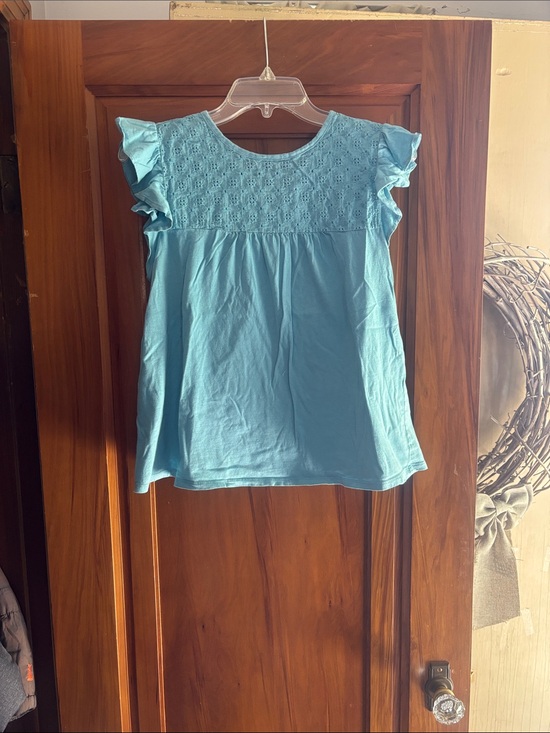 LOFT Tops - Loft Outlet ruffle top!